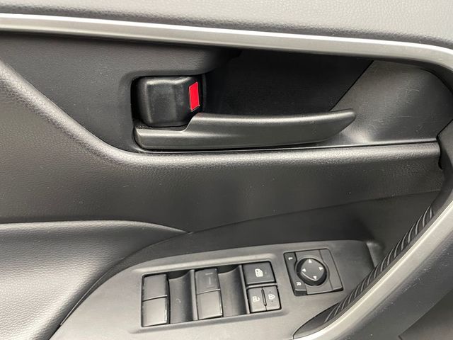 2025 Toyota RAV4 LE AWD - 22985230 - 9