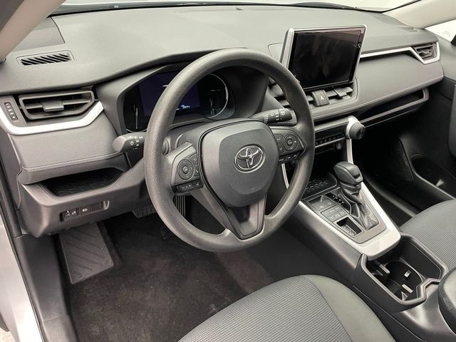 2025 Toyota RAV4 LE AWD - 22985230 - 10