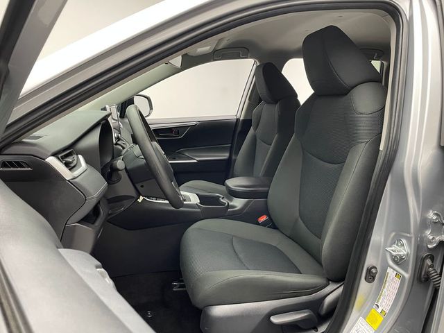 2025 Toyota RAV4 LE AWD - 22985230 - 12