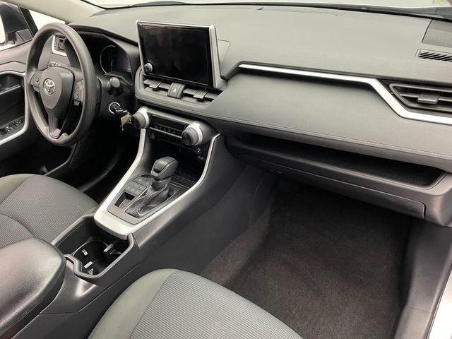 2025 Toyota RAV4 LE AWD - 22985230 - 14