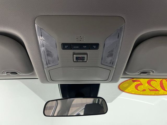 2025 Toyota RAV4 LE AWD - 22985230 - 29