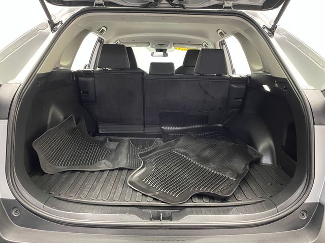 2025 Toyota RAV4 LE AWD - 22985230 - 37