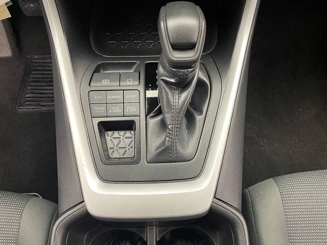 2025 Toyota RAV4 LE AWD - 22985232 - 27