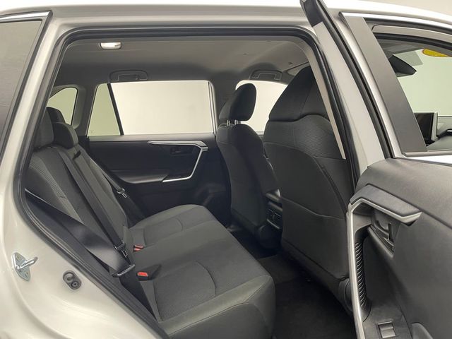 2025 Toyota RAV4 LE AWD - 22985232 - 34