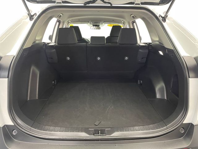 2025 Toyota RAV4 LE AWD - 22985232 - 37