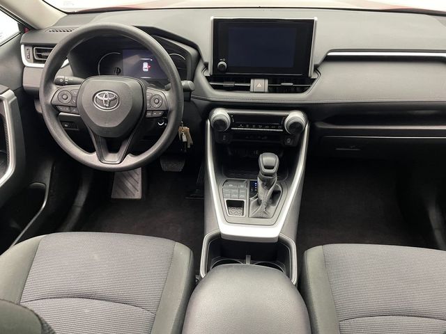 2025 Toyota RAV4 LE AWD - 22985233 - 17