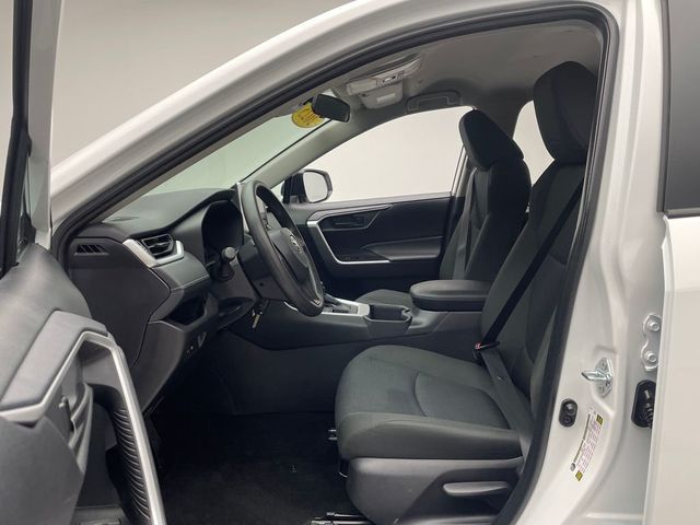 2025 Toyota RAV4 LE AWD - 22986018 - 11