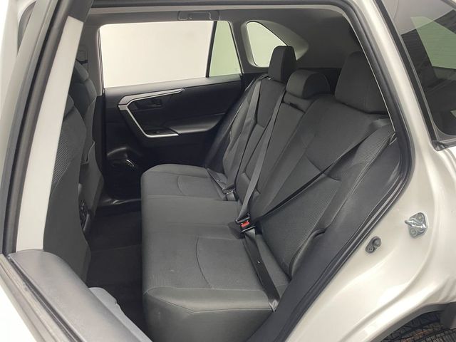 2025 Toyota RAV4 LE AWD - 22986018 - 32