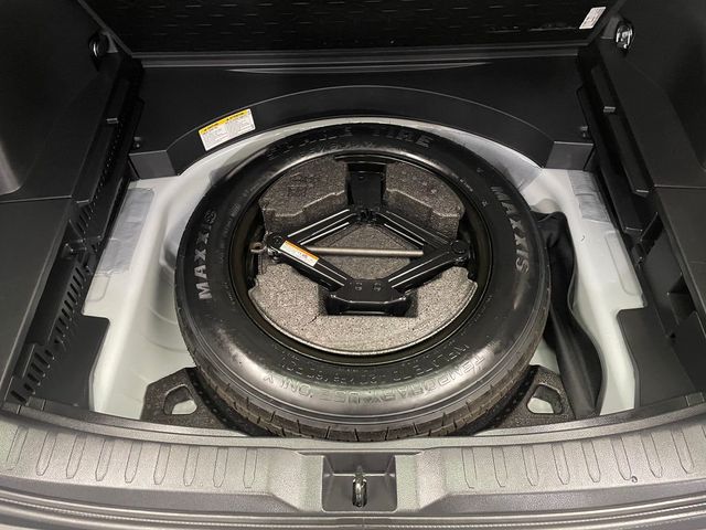 2025 Toyota RAV4 LE AWD - 22986018 - 38