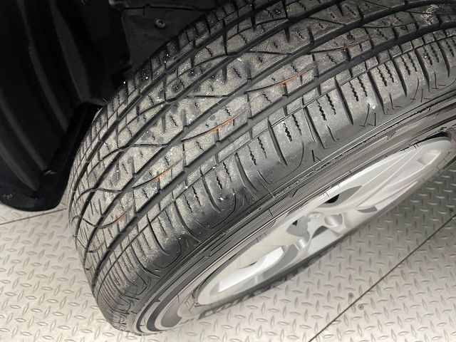 2025 Toyota RAV4 LE AWD - 22986018 - 43