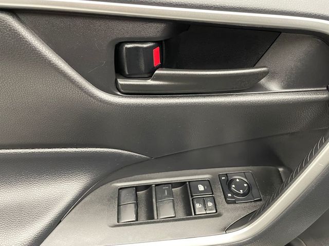 2025 Toyota RAV4 LE AWD - 22986020 - 9
