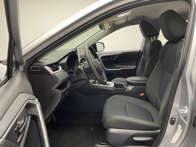 2025 Toyota RAV4 LE AWD - 22986020 - 11