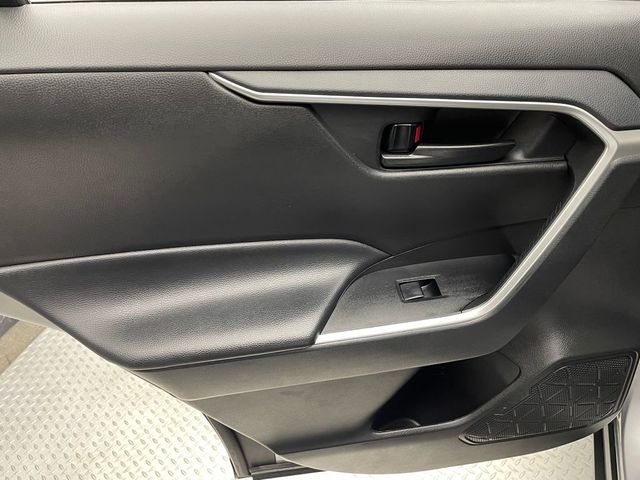 2025 Toyota RAV4 LE AWD - 22986020 - 30