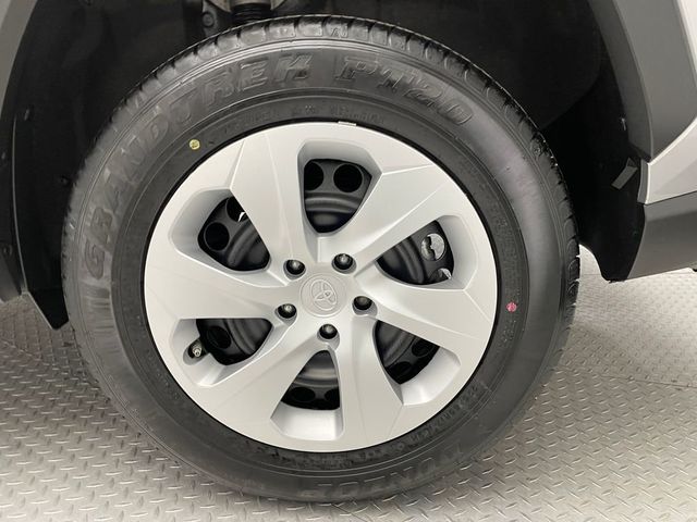 2025 Toyota RAV4 LE AWD - 22986020 - 42