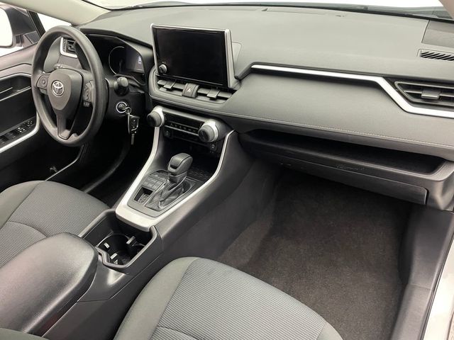 2025 Toyota RAV4 LE AWD - 22986021 - 14