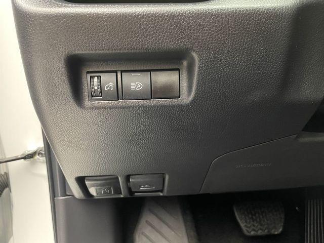 2025 Toyota RAV4 LE AWD - 22986021 - 18