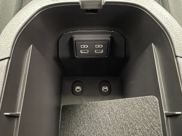 2025 Toyota RAV4 LE AWD - 22986021 - 28