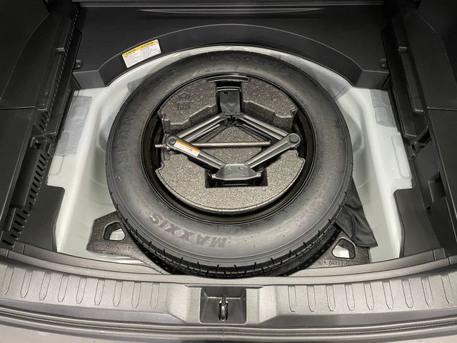 2025 Toyota RAV4 LE AWD - 22986021 - 38