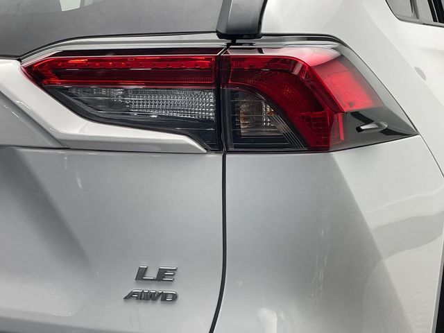 2025 Toyota RAV4 LE AWD - 22986021 - 39