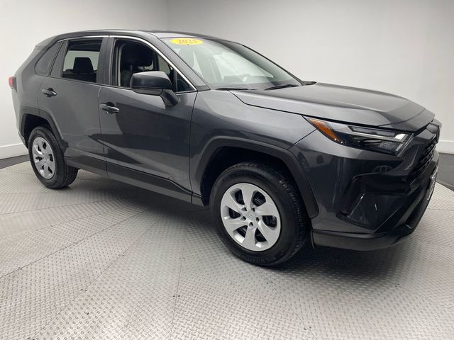 2025 Toyota RAV4 LE AWD - 22986070 - 2
