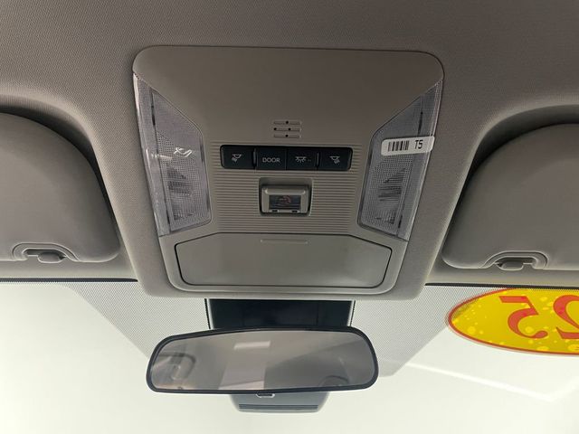 2025 Toyota RAV4 LE AWD - 22986070 - 29