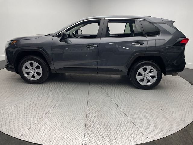 2025 Toyota RAV4 LE AWD - 22986070 - 7