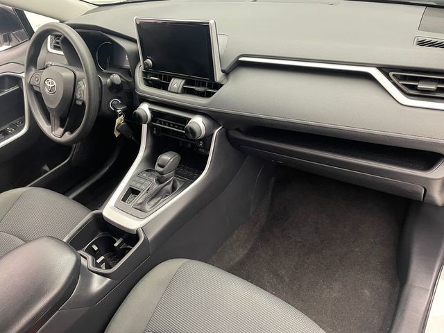 2025 Toyota RAV4 LE AWD - 22986071 - 14