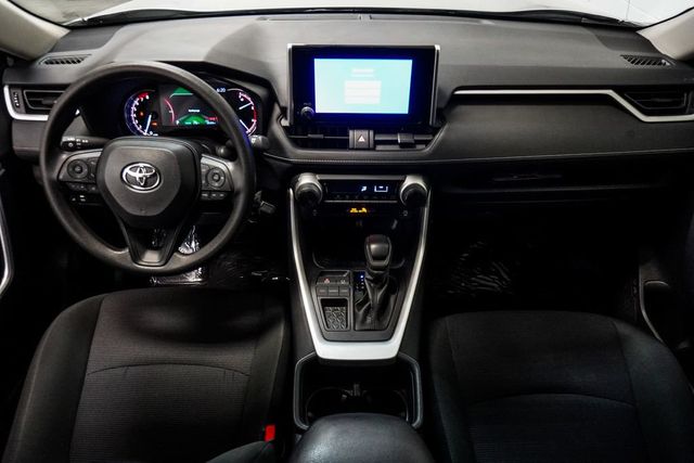 2025 Toyota RAV4 LE FWD - 23031030 - 11