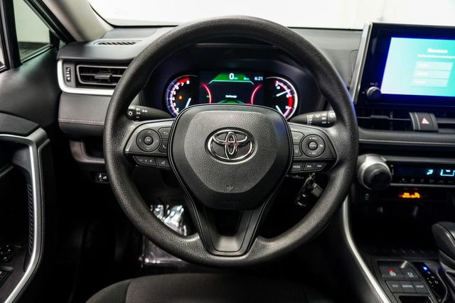 2025 Toyota RAV4 LE FWD - 23031030 - 13