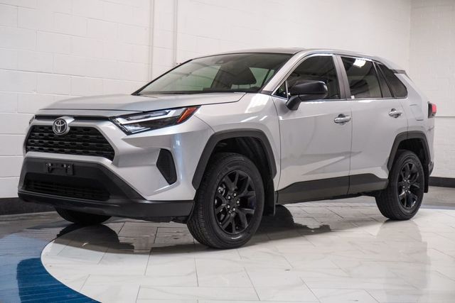 2025 Toyota RAV4 LE FWD - 23031030 - 3