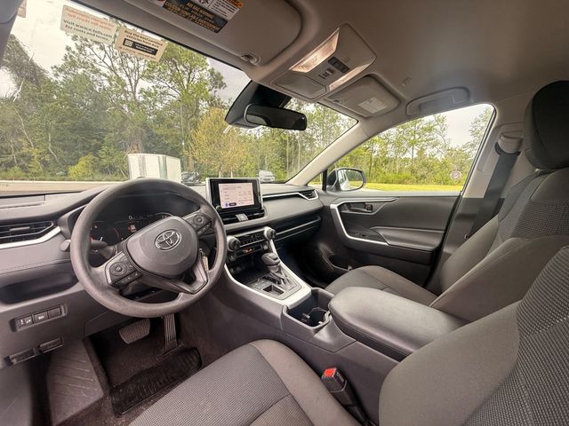 2025 Toyota RAV4 LE FWD - 23073146 - 9