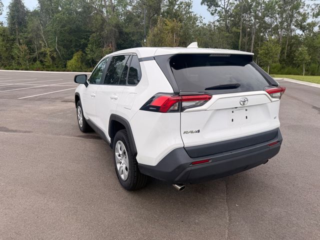 2025 Toyota RAV4 LE FWD - 23073146 - 11