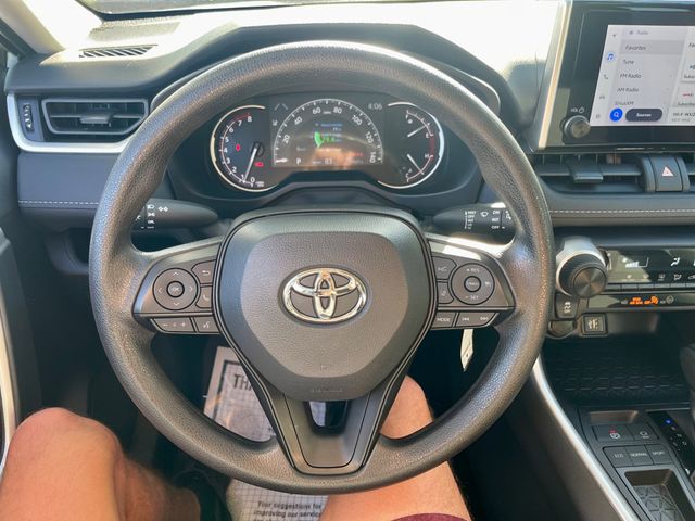 2025 Toyota RAV4 LE FWD - 22939277 - 11