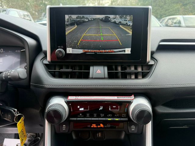 2025 Toyota RAV4 LE FWD - 22955257 - 5