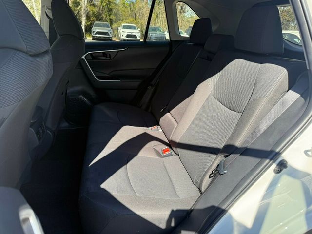 2025 Toyota RAV4 LE FWD - 22981921 - 6