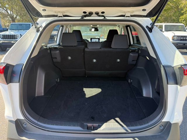 2025 Toyota RAV4 LE FWD - 22981921 - 7