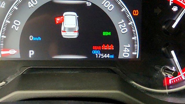2025 Toyota RAV4 LE FWD w/ Blind Spot Monitor - 23075740 - 14