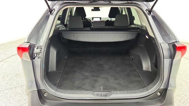 2025 Toyota RAV4 LE FWD w/ Blind Spot Monitor - 23075740 - 20