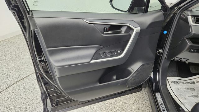 2025 Toyota RAV4 LE FWD w/ Blind Spot Monitor Package - 23044396 - 9