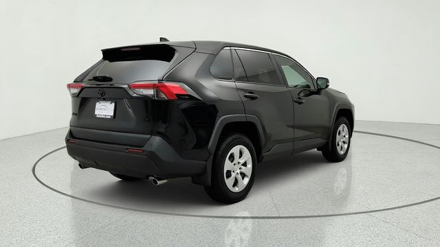 2025 Toyota RAV4 LE FWD w/ Blind Spot Monitor Package - 23044396 - 4