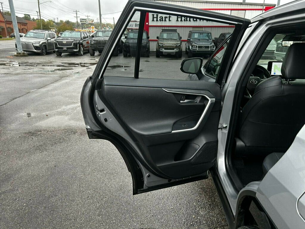2025 Toyota RAV4 LocalTrade/XSE/AWD/DigitalRearViewMirror/XSE TechnologyPkg/NAV - 22937558 - 11