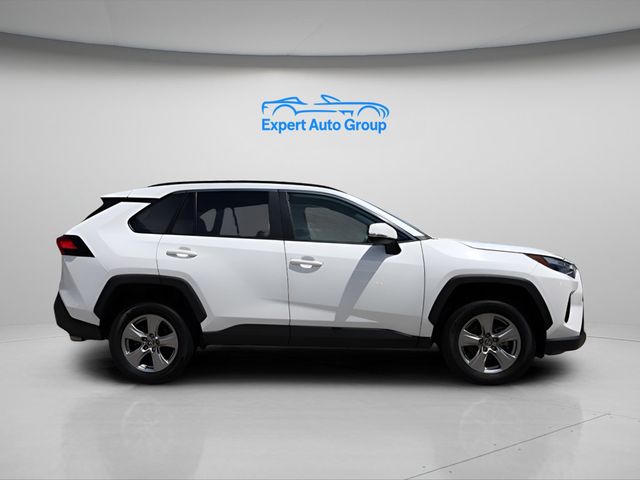 2025 Toyota RAV4 3