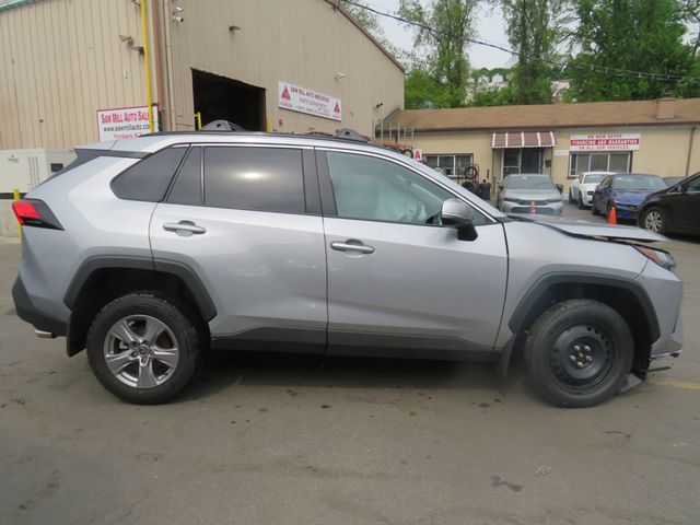 2025 Toyota RAV4 XLE AWD - 23023544 - 3