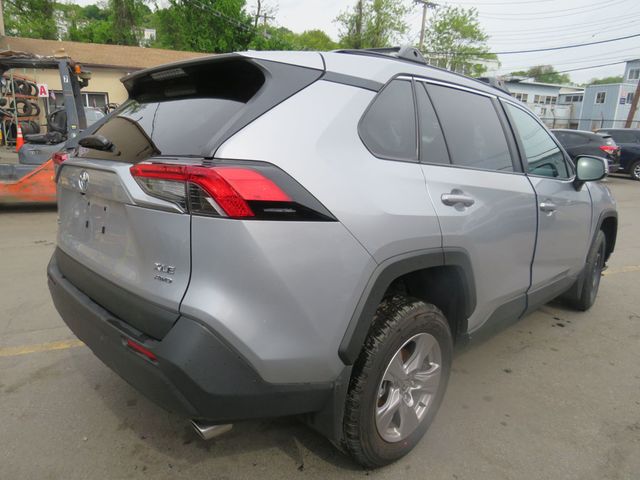 2025 Toyota RAV4 XLE AWD - 23023544 - 4