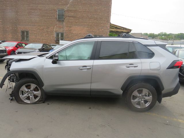 2025 Toyota RAV4 XLE AWD - 23023544 - 7