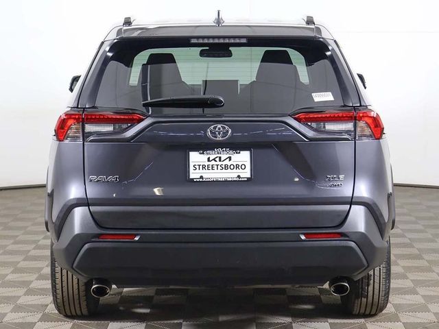 2025 Toyota RAV4 XLE AWD - 22988744 - 9
