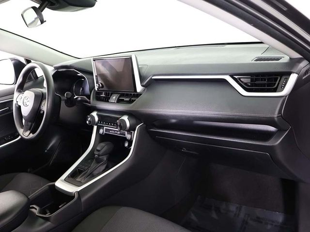 2025 Toyota RAV4 XLE AWD - 22988744 - 24