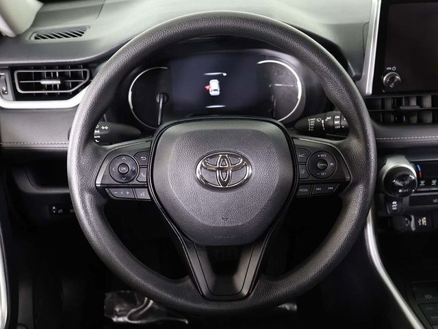 2025 Toyota RAV4 XLE AWD - 22988744 - 35