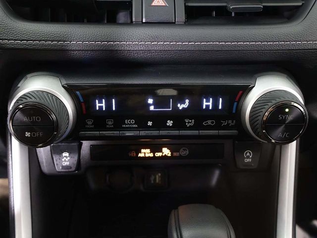 2025 Toyota RAV4 XLE AWD - 22988744 - 44