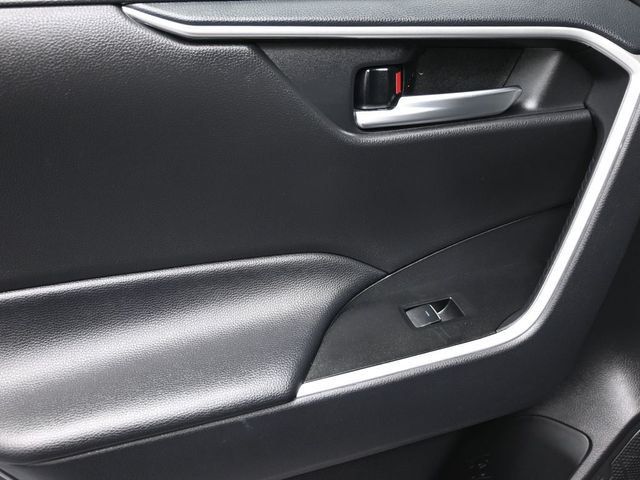 2025 Toyota RAV4 XLE AWD - 23006685 - 12